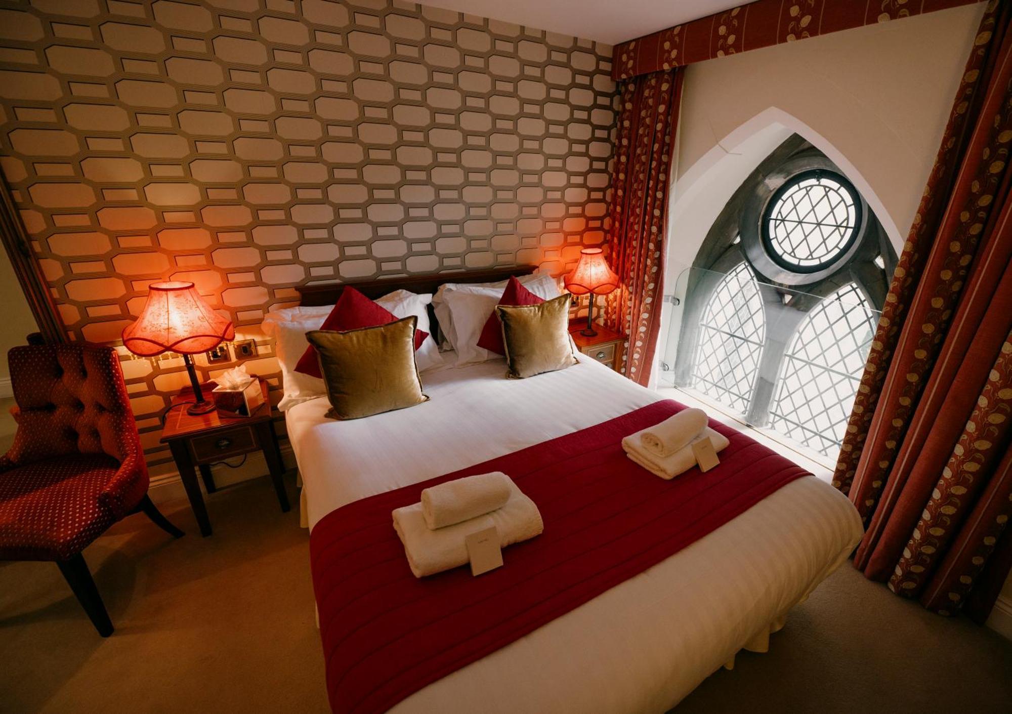 Gasthuis The Old Palace 3*