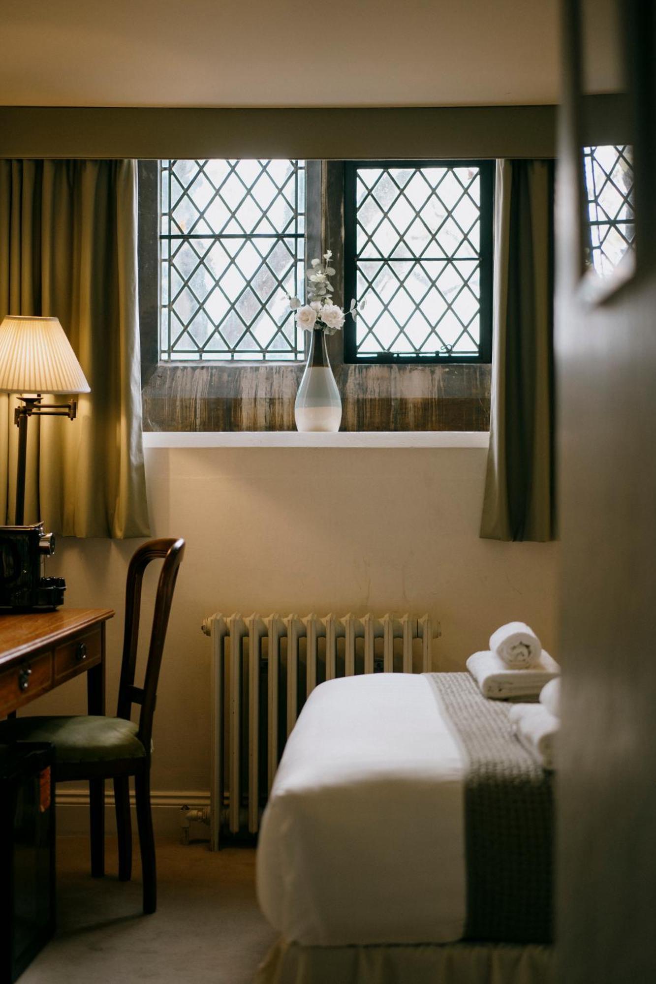 Gasthuis The Old Palace 3*