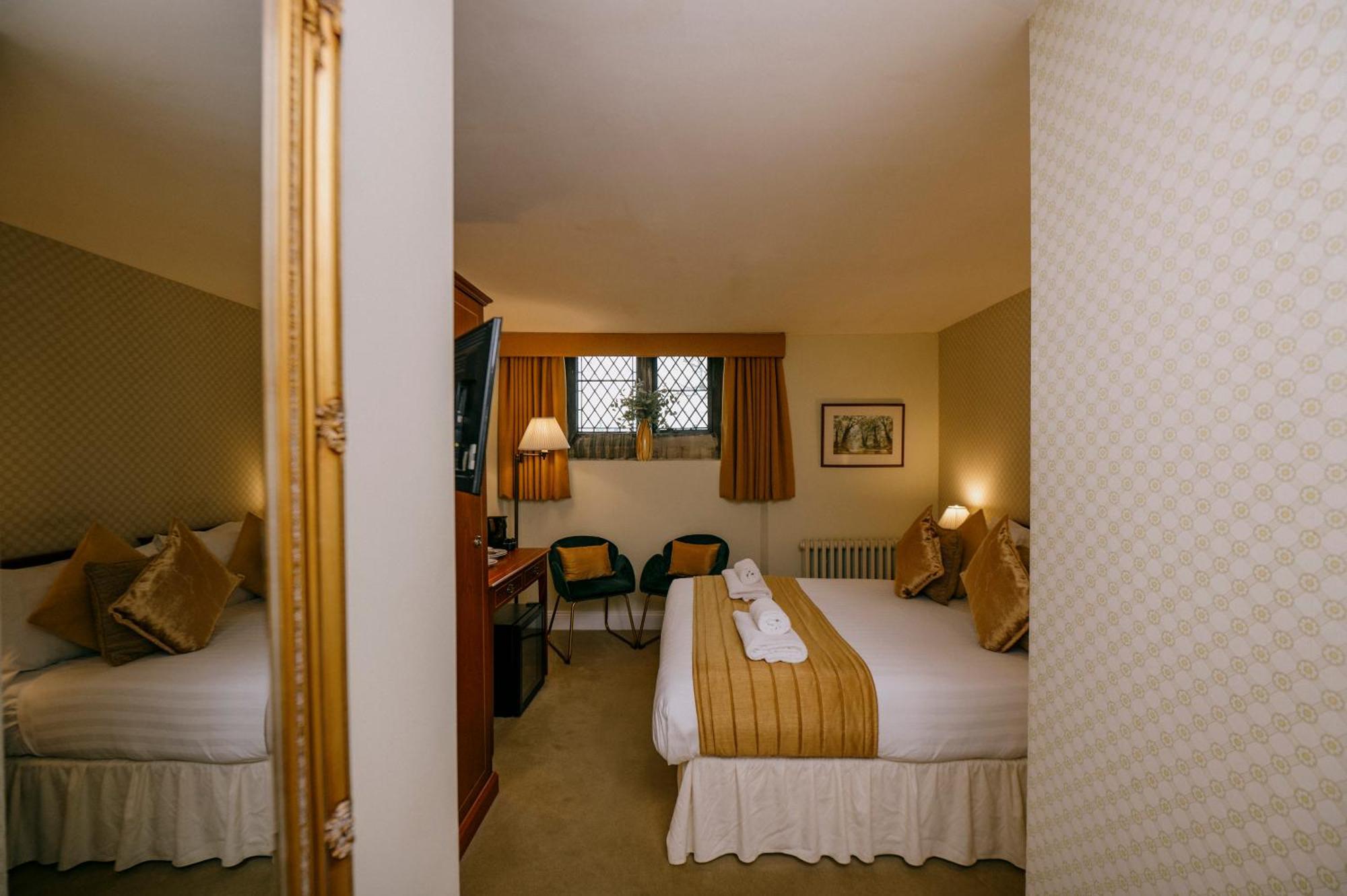 Gasthuis The Old Palace 3*